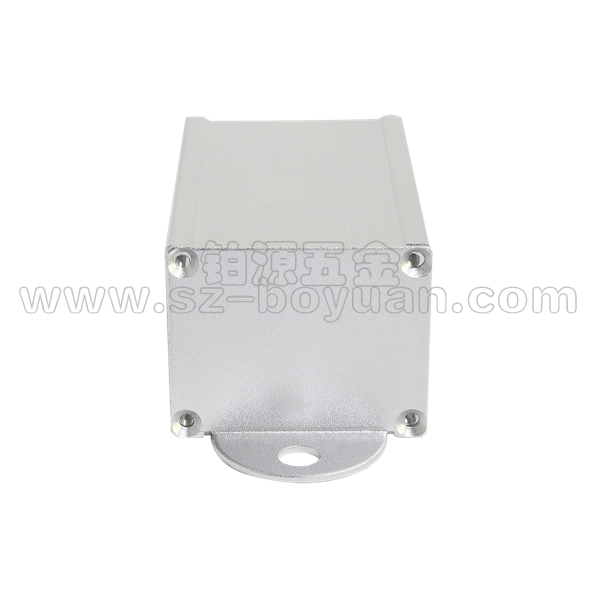 鋁外殼加工中表面為何會(huì)出現(xiàn)劃痕？